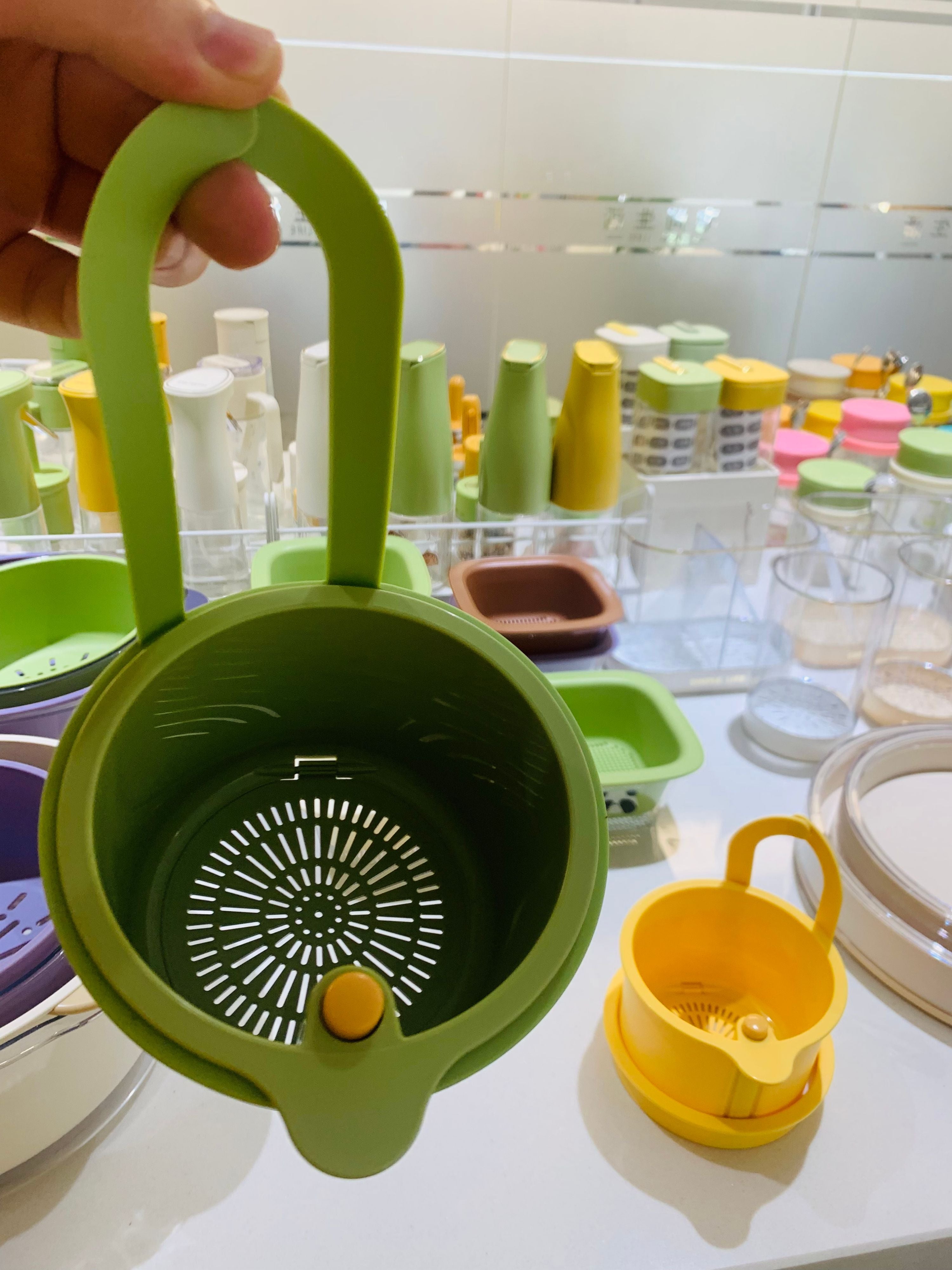 2-in-1 Kitchen Strainer Cum Basket | Rotating Drain & Wash Bowl